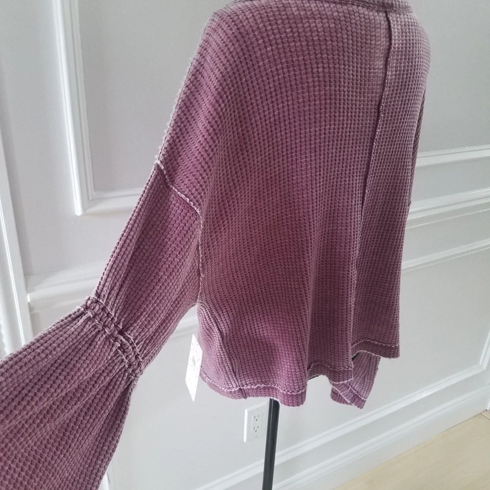 Free people flared sleeves blouse